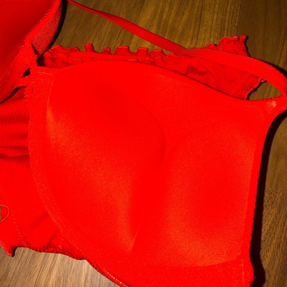 Victoria's Secret Red Bikini Set - Picture 6 of 6